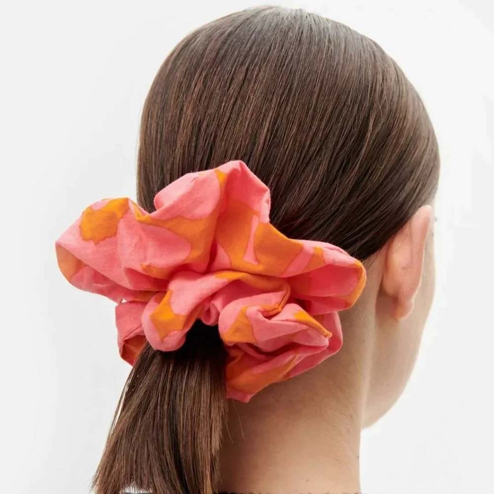 Marimekko Unikko Hair Scrunchie Pink Orange Floral Organic Cotton NWT